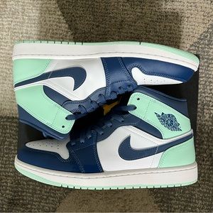 Jordan 1 mid in mint and blue color way. Worn once
